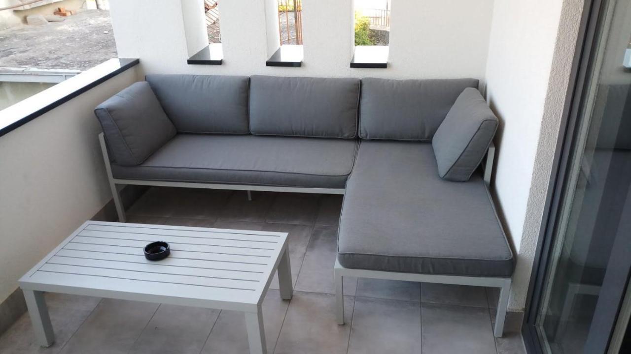 Apartments Star With Pool Biograd Na Moru Dış mekan fotoğraf