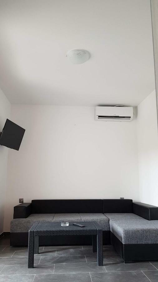 Apartments Star With Pool Biograd Na Moru Dış mekan fotoğraf