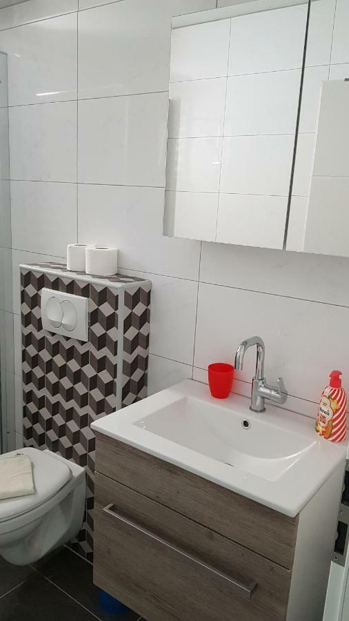 Apartments Star With Pool Biograd Na Moru Dış mekan fotoğraf