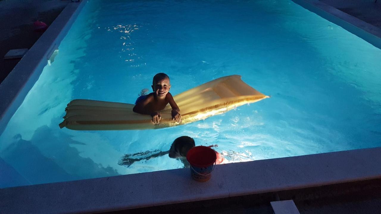 Apartments Star With Pool Biograd Na Moru Dış mekan fotoğraf